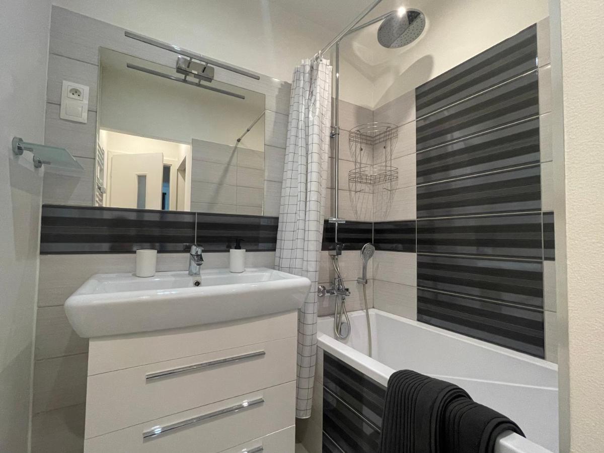 Sag Riazanska 3 Free Wi-fi Apartman
